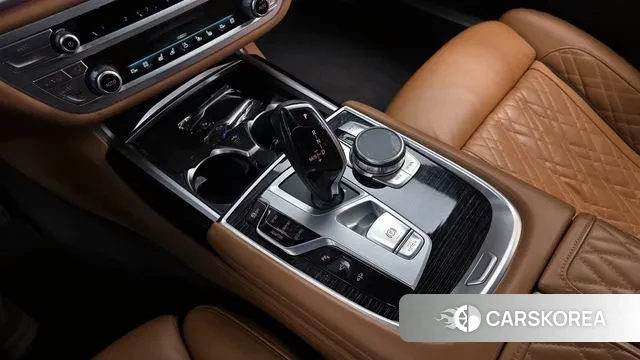 BMW 7 Series (G11) id 3394762 из Кореи 19