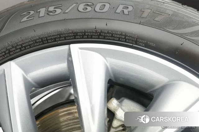 Roewe RX5 id 4210589 из Китая 23