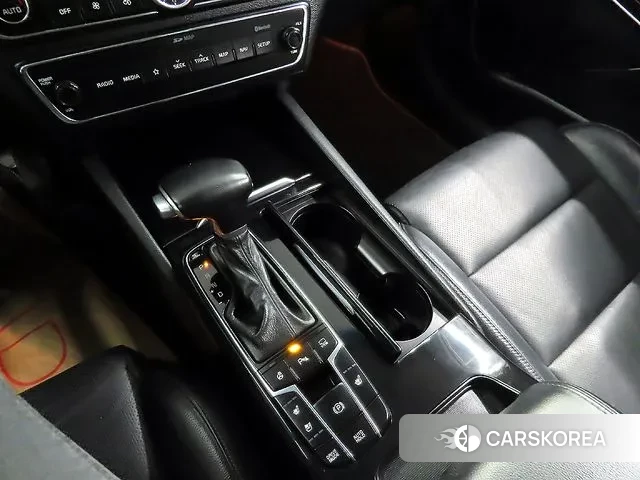 Kia Come New K7 id 3541361 из Кореи 19