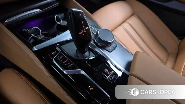 BMW 5 Series (G30) id 3586236 из Кореи 19