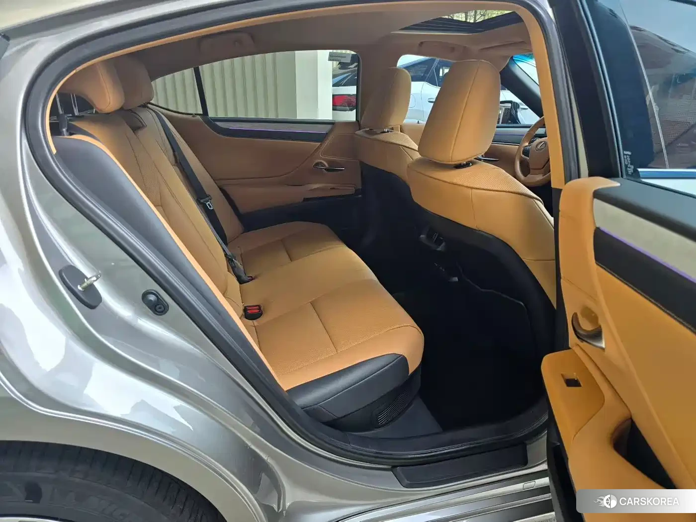 Lexus ES id 4546020 из Китая 9