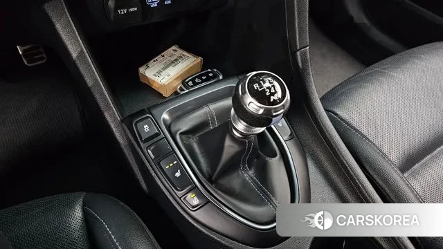 Hyundai Veloster (JS) id 3656577 из Кореи 19