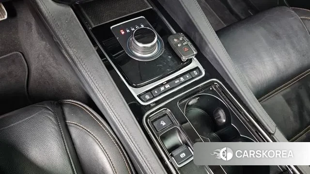 Jaguar F-PACE id 3134137 из Кореи 19