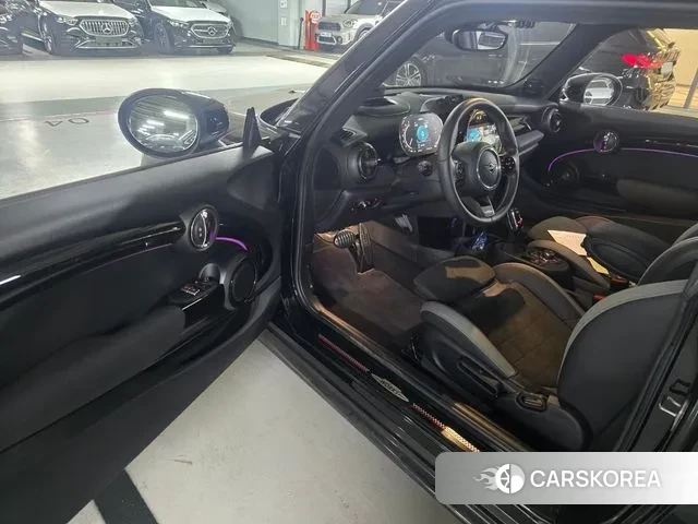 Mini Cooper S id 3707265 из Кореи 10