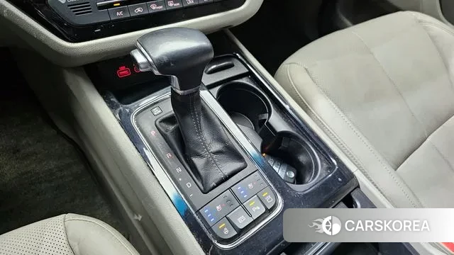 Kia All New Carnival id 3460321 из Кореи 19