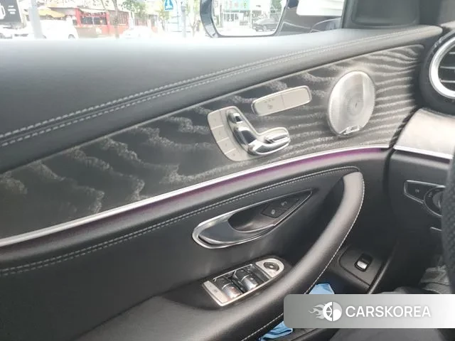 Mercedes-Benz E-Class W213 id 3149353 из Кореи 9
