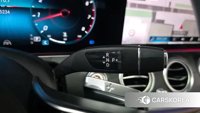 Mercedes-Benz E-Class W213 id 3606405 из Кореи 19