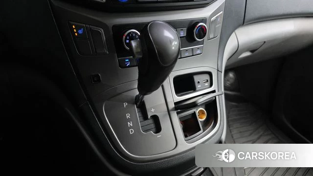 Hyundai The New Grand Starex id 3955948 из Кореи 19