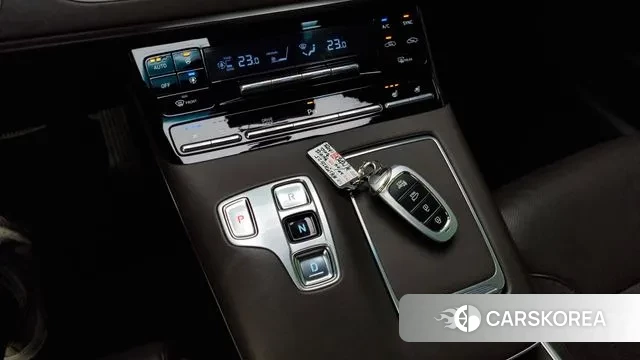 Hyundai The New Grandeur IG id 3439359 из Кореи 19