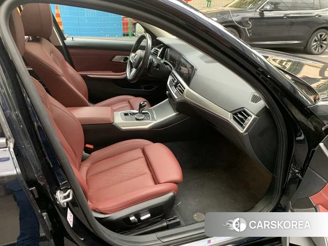 BMW 3 series id 3855945 из Китая 15