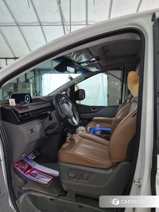 Hyundai Staria id 3734055 из Кореи 17