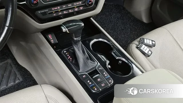 Kia The New Carnival id 2986710 из Кореи 19