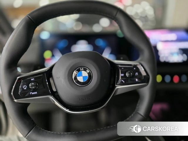 BMW 5 Series (G60) id 4400752 из Кореи 17