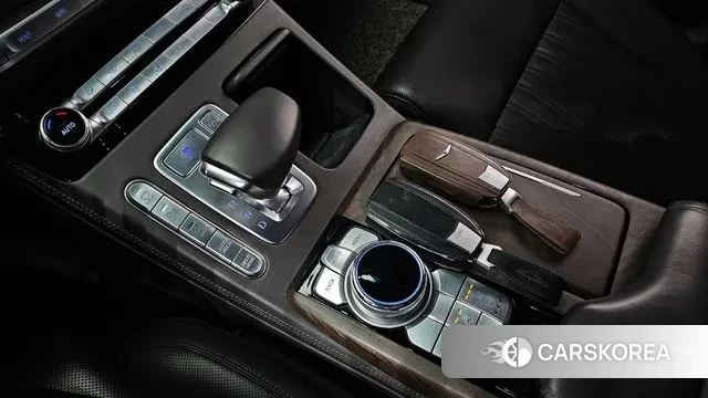 Genesis G90 id 3504849 из Кореи 19