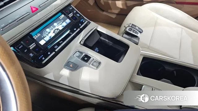 Hyundai The New Grandeur IG id 3546087 из Кореи 19