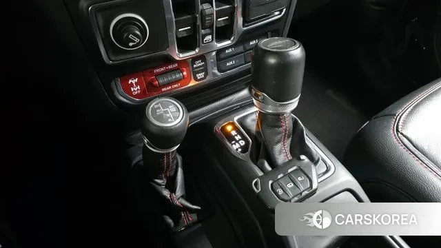 Jeep Gladiator (JT) id 3473134 из Кореи 19