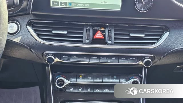 Hyundai Grandeur IG id 4212048 из Кореи 19