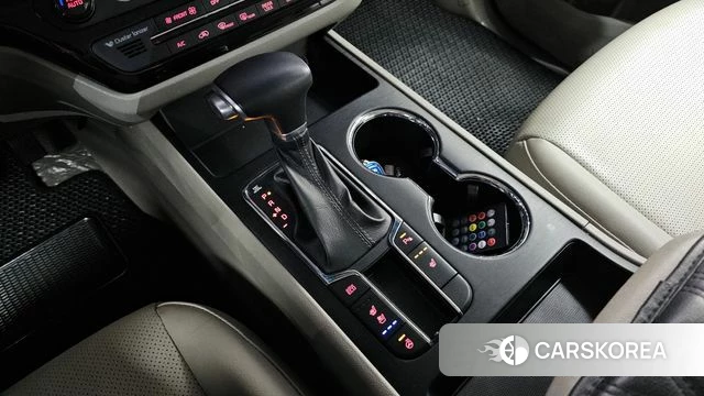 Kia The New Carnival id 3814430 из Кореи 19