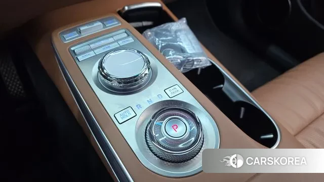 Genesis GV70 id 3585926 из Кореи 19