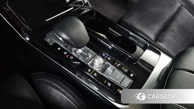 Kia K7 Premier Hybrid id 3778573 из Кореи 19