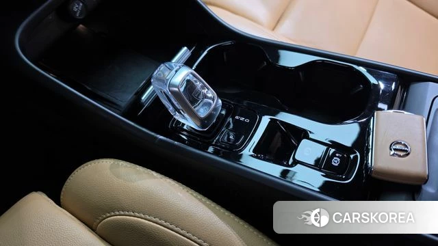 Volvo XC40 id 4864910 из Кореи 36