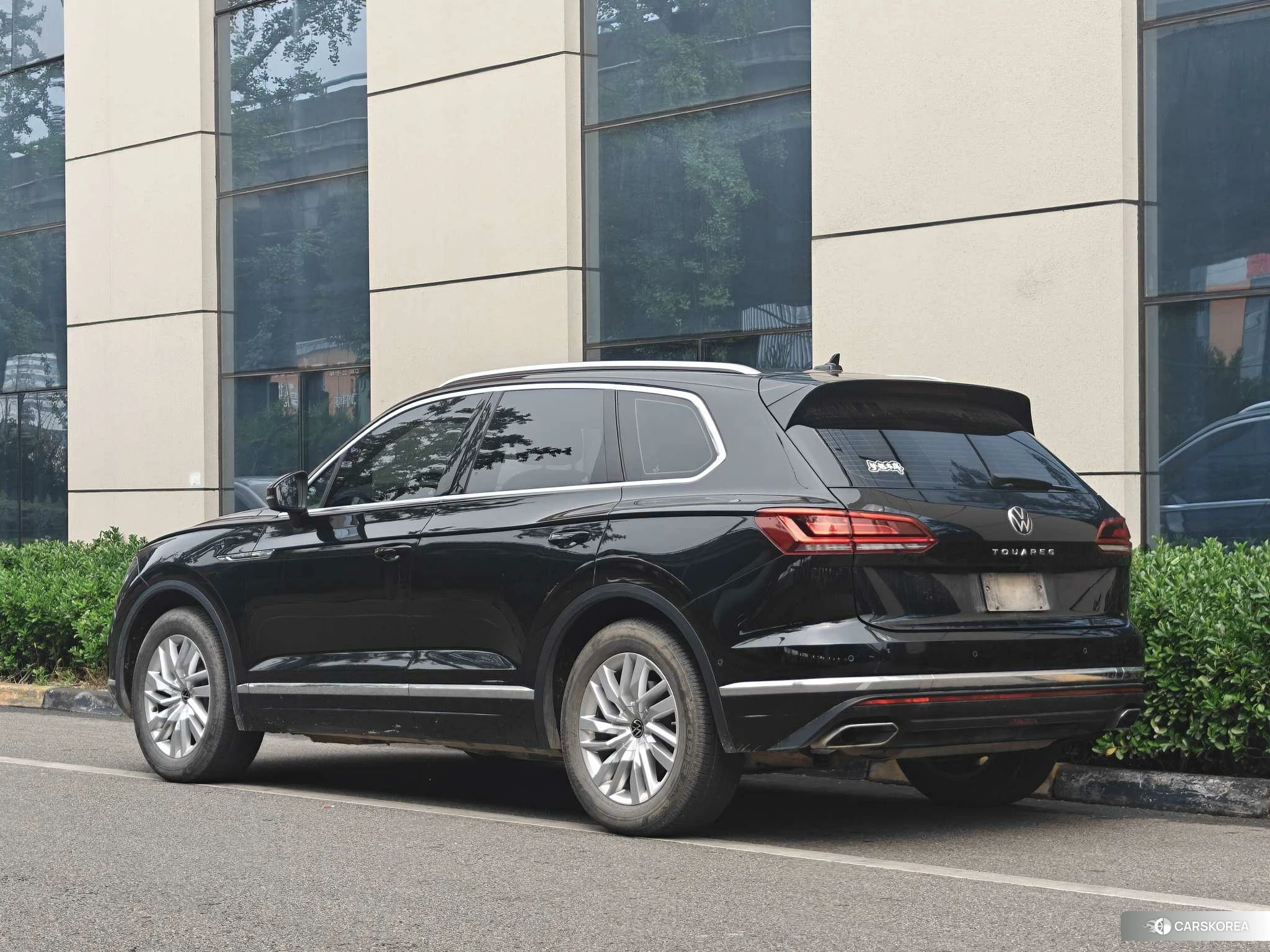 Volkswagen Touareg id 4421086 из Китая 17