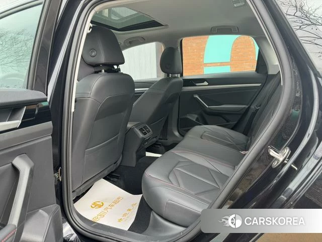 Volkswagen Lavida id 4258883 из Китая 16