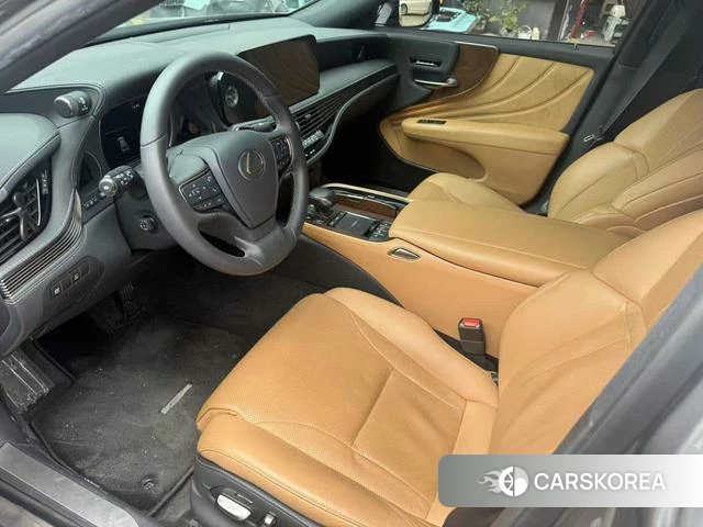 Lexus LS id 4261299 из Китая 9
