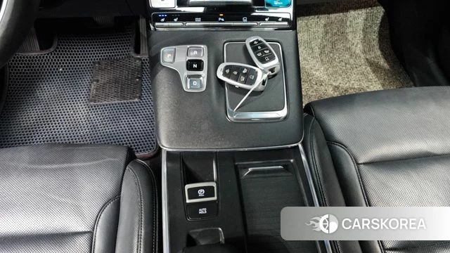 Hyundai The New Grandeur IG id 3915842 из Кореи 19