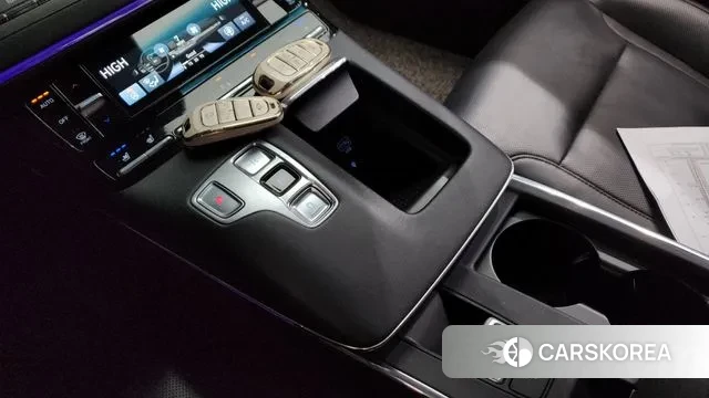 Hyundai The New Grandeur IG id 3508461 из Кореи 19