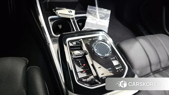 BMW 7 Series (G70) id 3507400 из Кореи 19