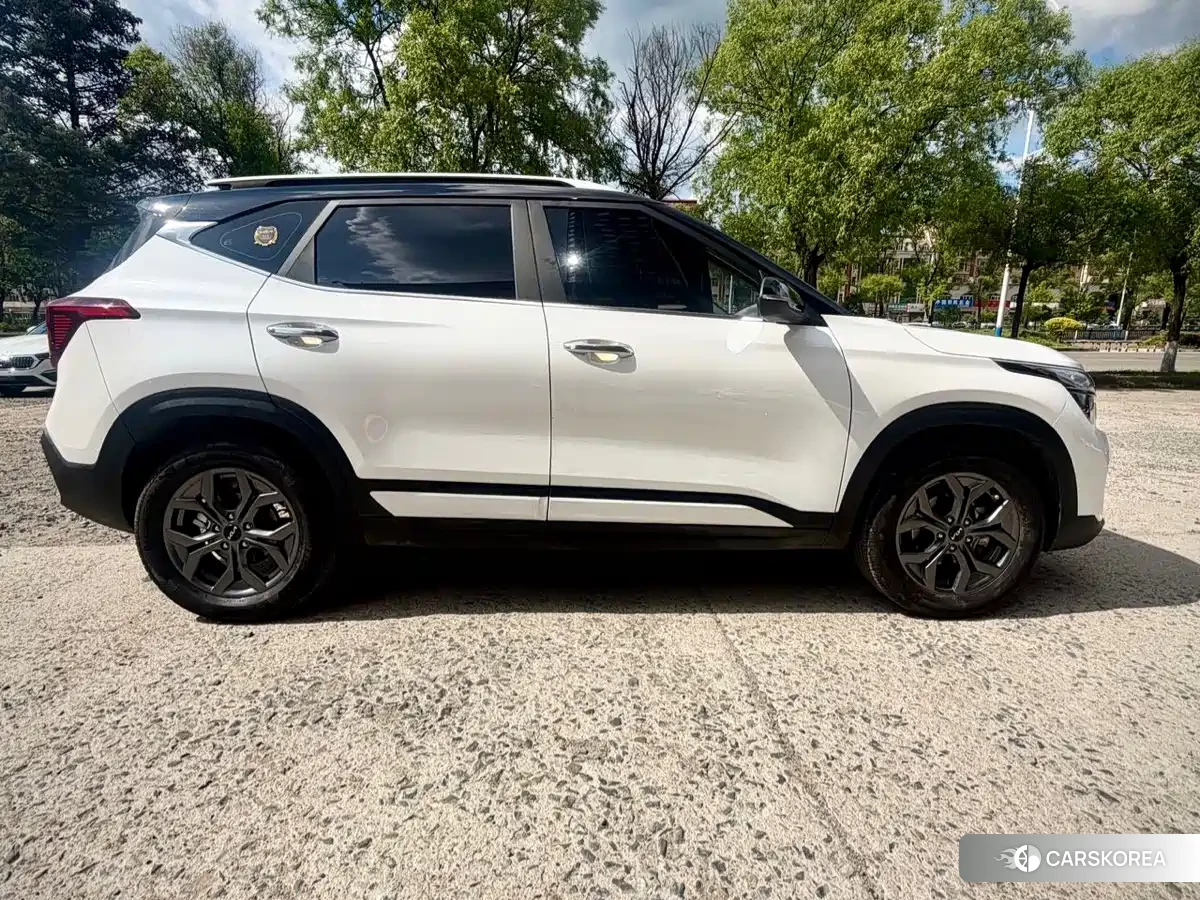 Kia Seltos id 4546196 из Китая 23
