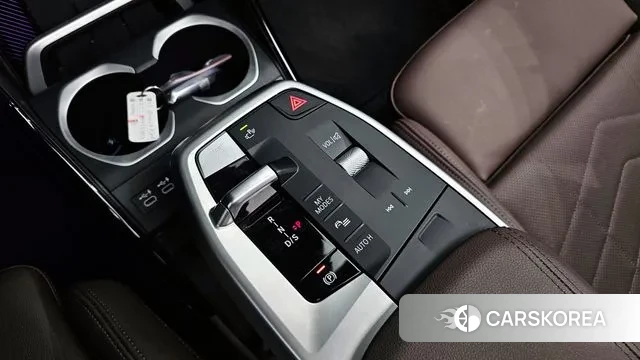 BMW X1 (U11) id 3706933 из Кореи 19