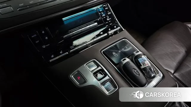 Hyundai The New Grandeur IG id 3588028 из Кореи 19