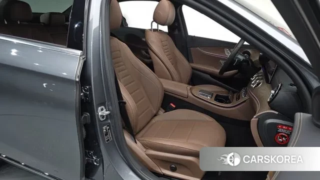 Mercedes-Benz E-Class W213 id 3059270 из Кореи 19