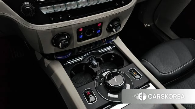 Rolls-Royce Ghost id 4794983 из Кореи 19