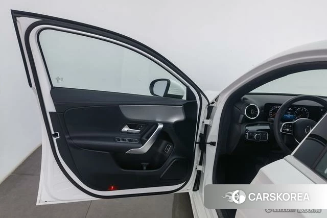 Mercedes-Benz Class A id 4253648 из Китая 23