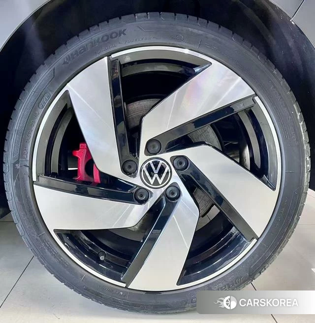 Volkswagen Golf GTI id 4273251 из Китая 24
