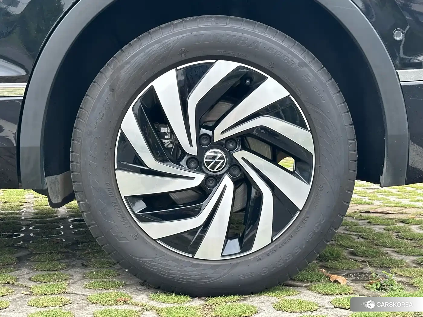 Volkswagen Tiguan L id 4601901 из Китая 19