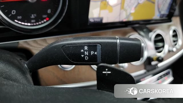 Mercedes-Benz E-Class W213 id 4325556 из Кореи 32