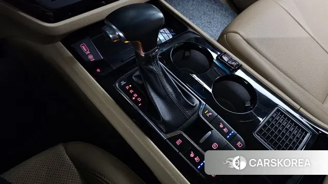 Kia The New Carnival id 3319570 из Кореи 19