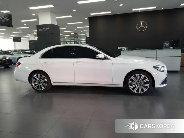 Mercedes-Benz E-Class W213 id 3904668 из Кореи 19