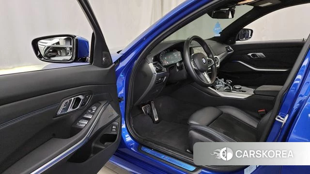 BMW 3 Series (G20) id 3935771 из Кореи 19