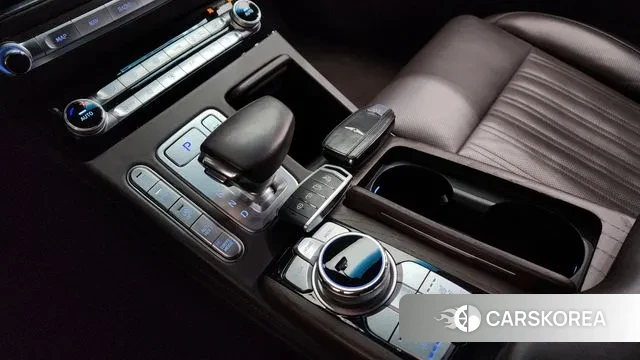 Genesis G90 id 3519996 из Кореи 19