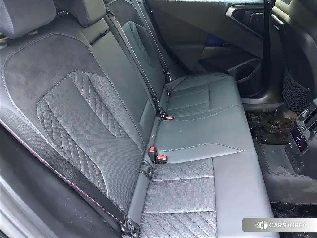 BMW X3 M id 4589280 из Китая 17