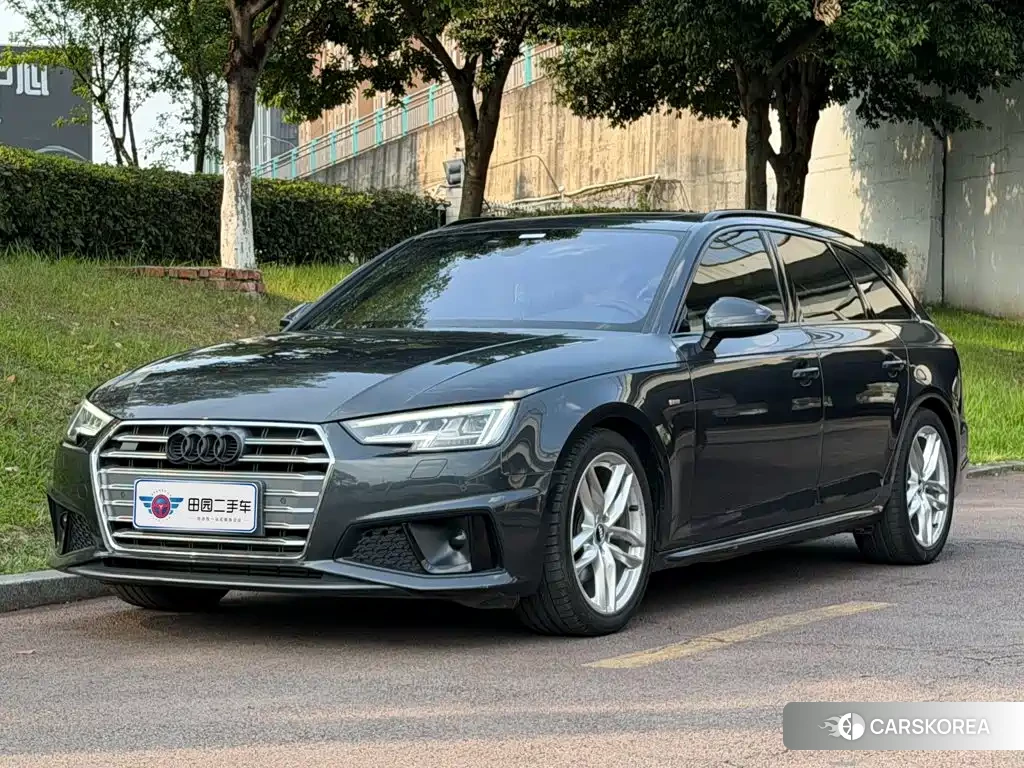 Audi A4L id 4617204 из Китая 13
