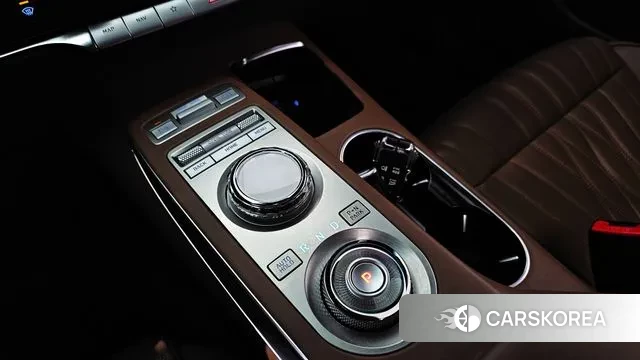 Genesis GV70 id 3735060 из Кореи 19