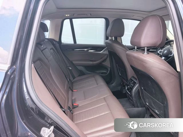 BMW X3 id 4265490 из Китая 9