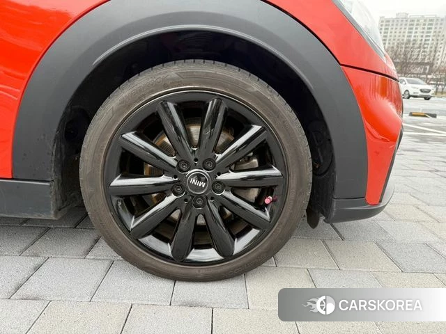 Mini Cooper S id 3873383 из Кореи 19