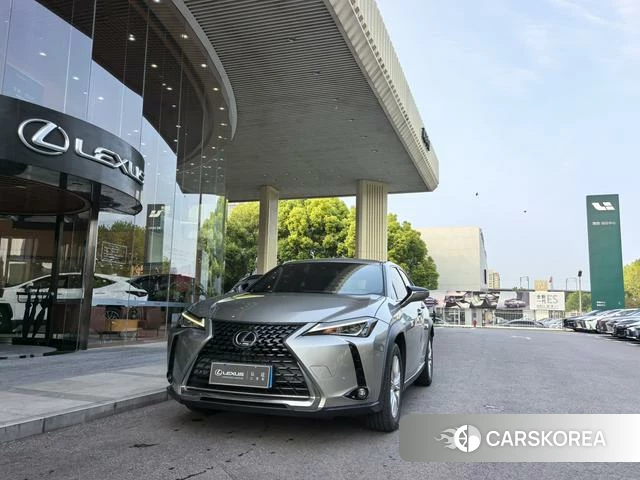 Lexus UX id 4394054 из Китая 16